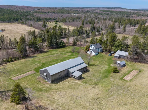 16 Craig Rd, Pictou, NS B0K 1P0