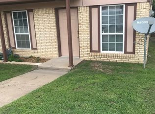 112 Pebble Creek Dr APT 2, Midlothian, TX 76065