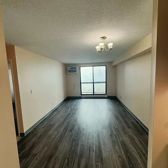 150 Park St W #2706 — Photo 8