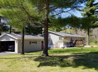 8842 Woodridge Ln, Woodruff, WI 54568