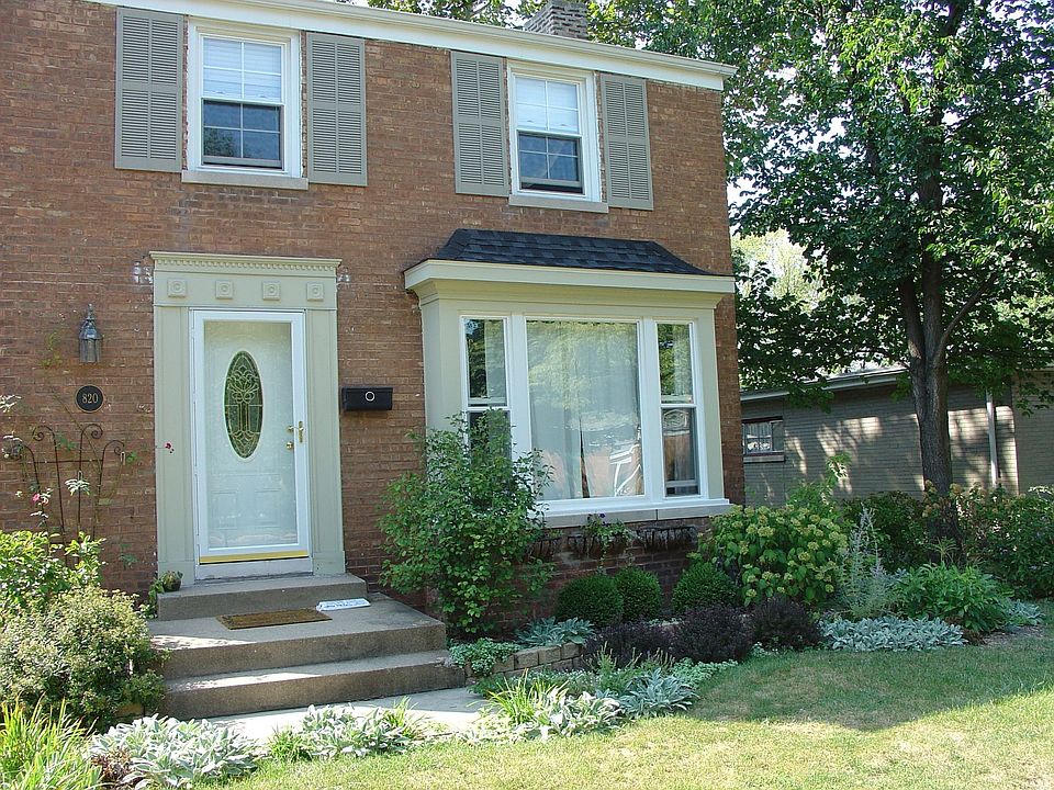 1st image of 820 Beach Ave