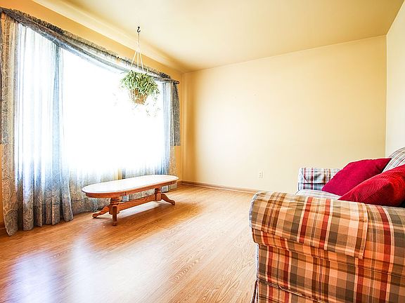 2nd image of 313 Wisler St