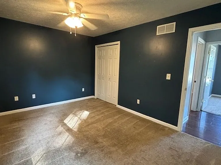 210 Scarlet Ave — Photo 9
