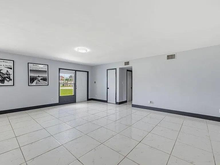 102 SE El Sito Ct — Photo 7