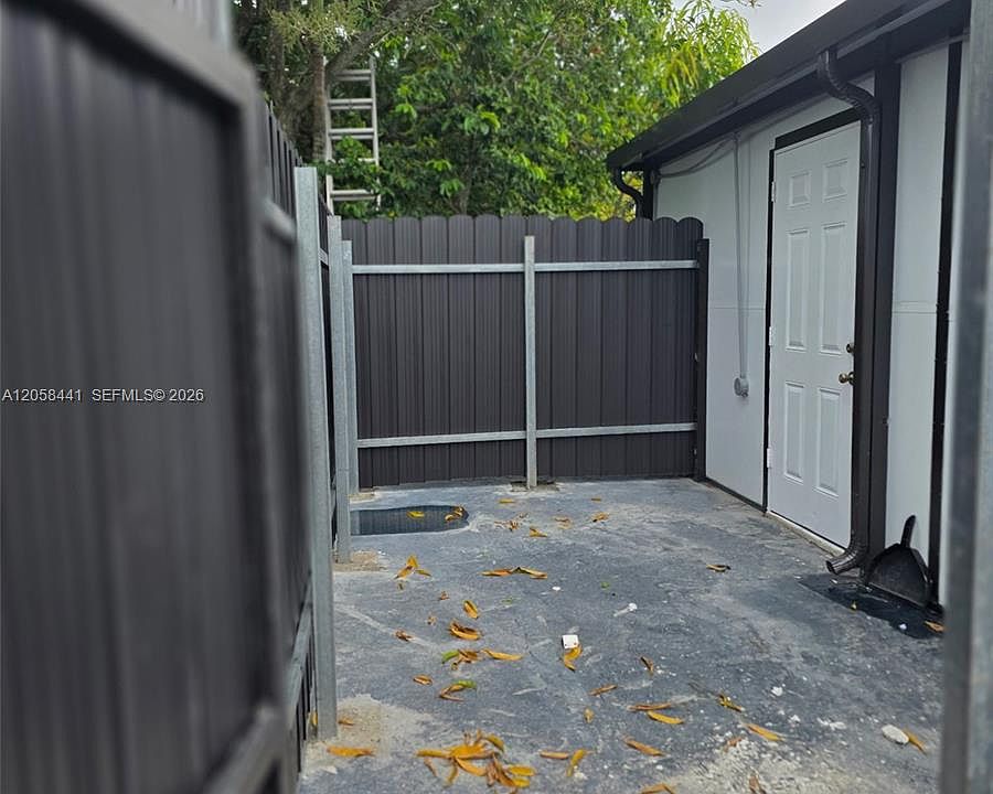 1st image of 19393 NW 30ct