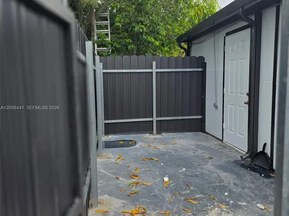 19393 NW 30ct, Hollywood, FL 33023