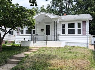 220 S 19th St, Decatur, IL 62521