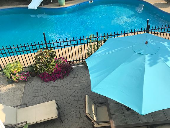 2nd image of 1520 Barbie Dr