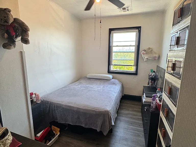 40 E 15th St #3F — Photo 1