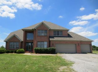 6331 Tyner Ln, Marion, IL 62959