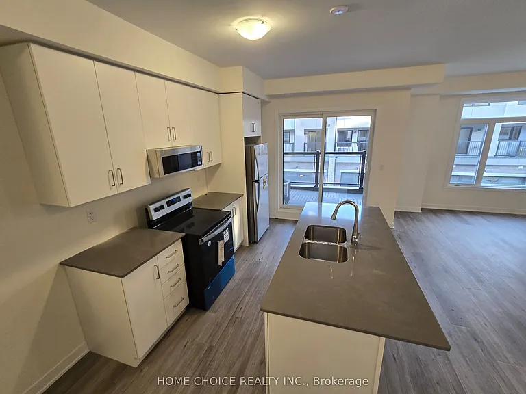 1695 Dersan St #1006 — Photo 3