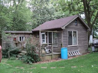 3327 Lake Rd, Lee, IL 60530