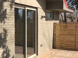 895 S Lake Rd, Springdale, AR 72762