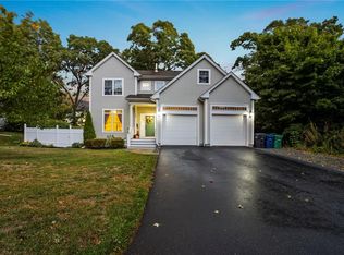 299 Natick Ave, Warwick, RI 02886