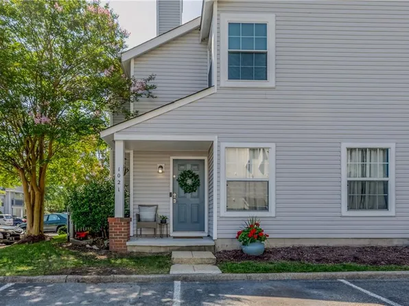 102 Windsor Ln APT I, Williamsburg, VA 23185