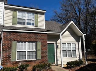 7655 Petrea Ln, Charlotte, NC 28227