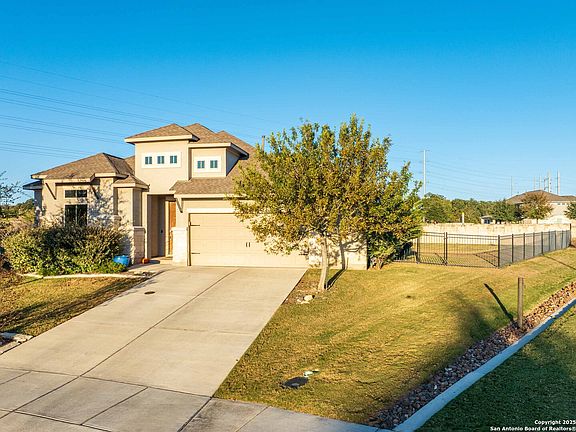 2nd image of 102 Talavera