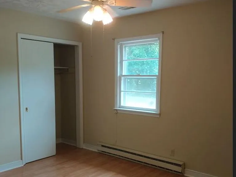 400 Dorrier Dr — Photo 6