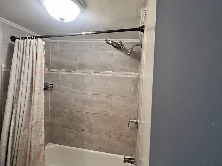 1299 Schaub Dr #A — Photo 6