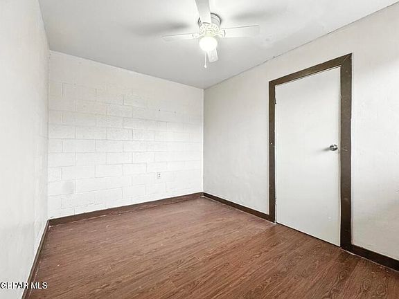 5th image of 3425 Savannah Ave #C