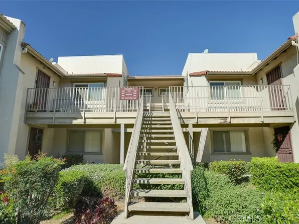 833 Cinnamon Ln #4, Duarte, CA 91010