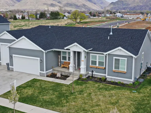 611 S Doubleday St, Mapleton, UT 84664