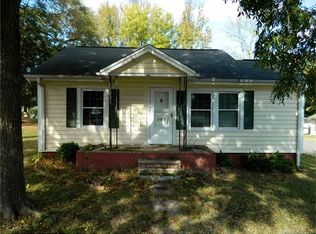 302 Lewis Rd, Gastonia, NC 28054