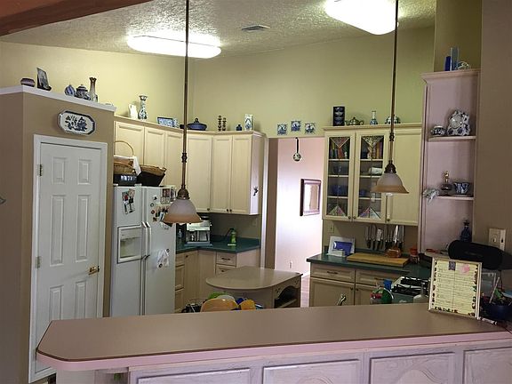 5th image of 1412 Linda Dr