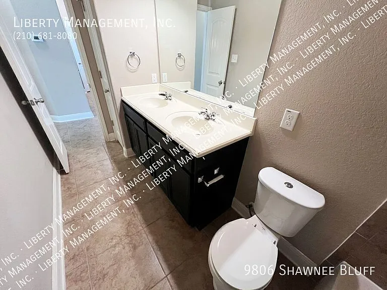 9806 Shawnee Blf — Photo 31