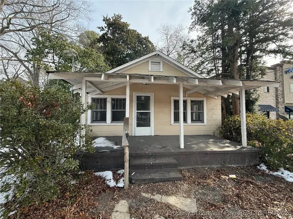 2723 Hope Mills Rd, Fayetteville, NC 28306