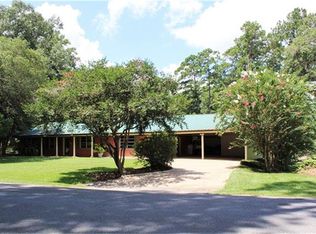 11 Wayne Dr, Woodville, TX 75979