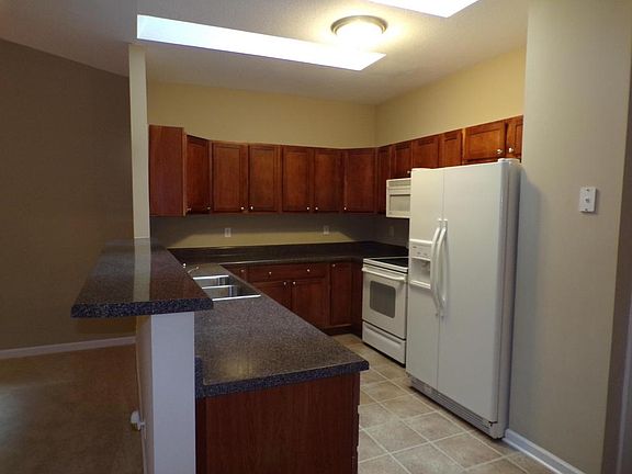 3rd image of 8054 Ellisville Ln #2