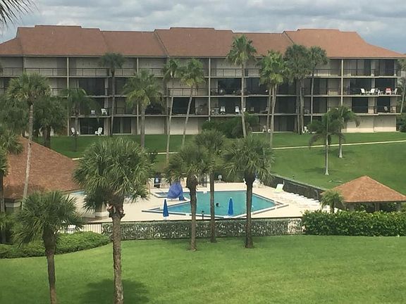 2nd image of 601 S Seas Dr APT 403