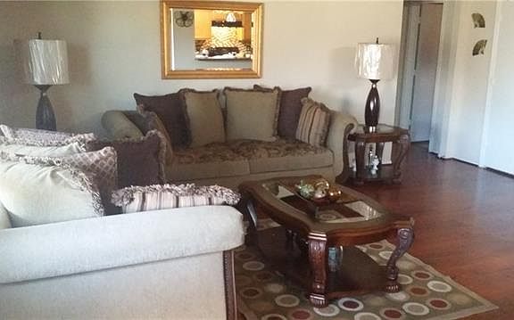 3rd image of 12820 Dove Field Ln