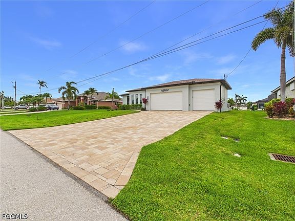 2nd image of 3415 SW 27th Ave