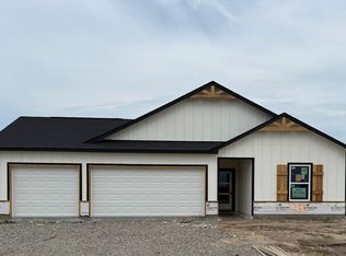 2254 S Colt Pl, Haysville, KS 67060