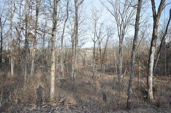 3rd image of 146 Pinehurst Dr