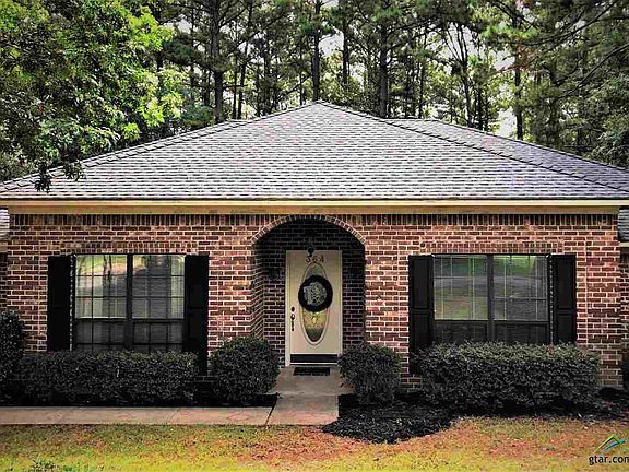 2nd image of 364 Royal Cir