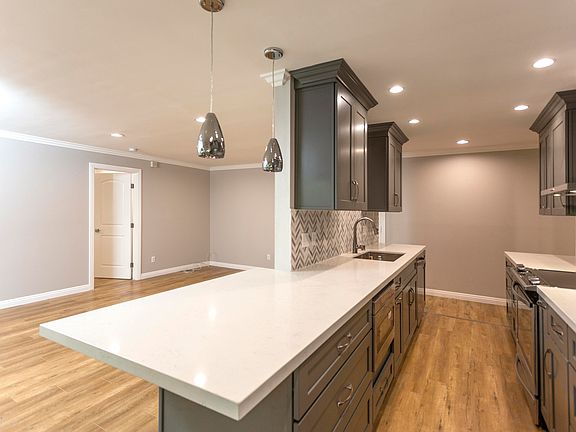 5th image of 339 S Catalina Ave APT 216