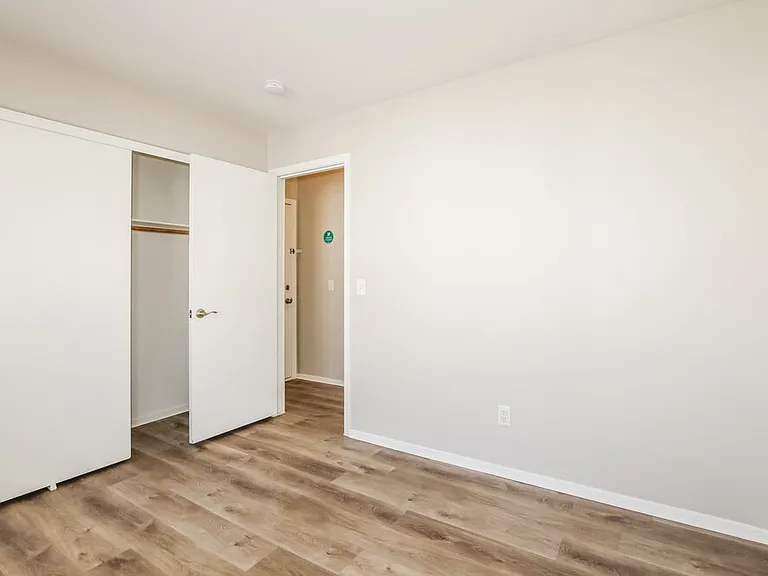 14973 W Port Au Prince Ln — Photo 12