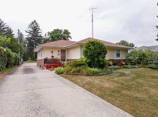 979 Horseshoe Dr, Joliet, IL 60435