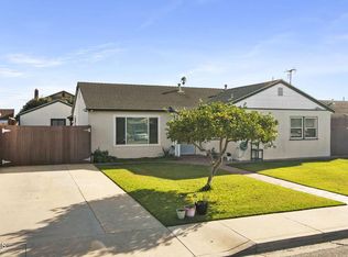524 E Nectarine St, Oxnard, CA 93033