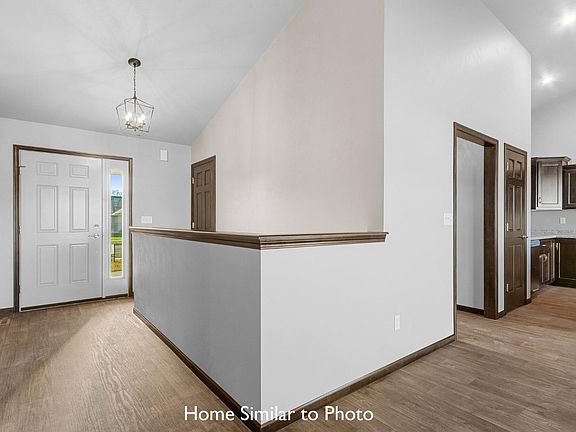 2nd image of 925 Constellation Way