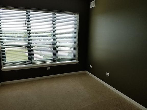 5th image of 6420 Double Eagle Dr Unit 911