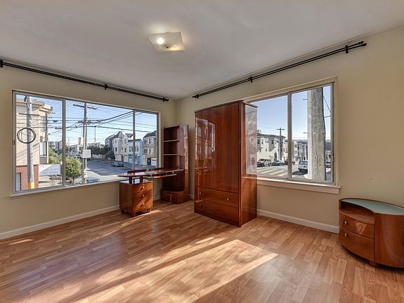 2nd image of 695 33rd Ave APT 2