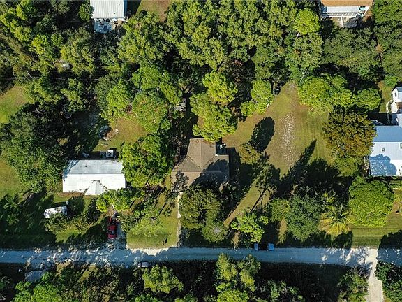 3rd image of 5892 Tahiti Dr