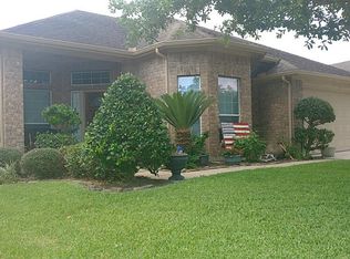 4830 Chase Stone Dr, Bacliff, TX 77518