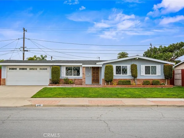 246 Rose Ln, Costa Mesa, CA 92627