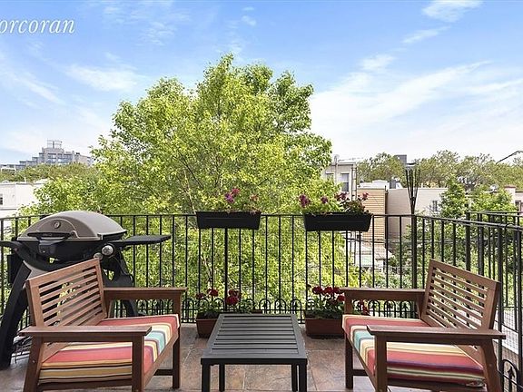 4th image of 37 Powers St APT 3B