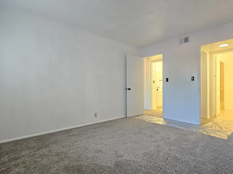 4917 N 73rd St #1-17 — Photo 23